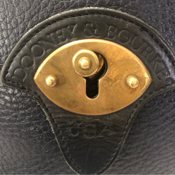 VTG DOONEY & BOURKE All Weather Leather Crossbody Bag - Picture 13 of 16
